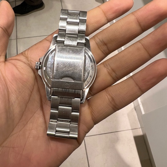 Swiss military mens silver watch - Picture 3 of 4